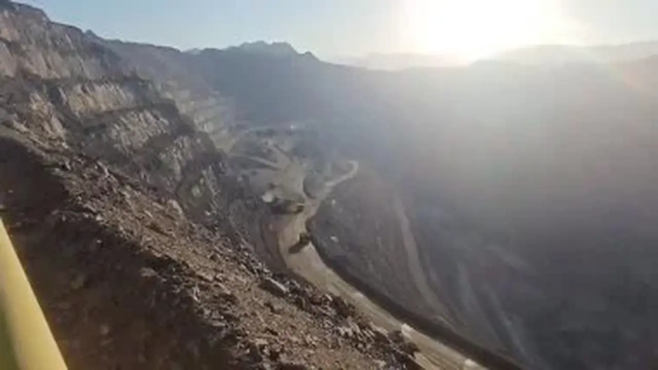 وزير البترول يتابع سير العمل وإنتاج منجم السكري لتعزيز الإنتاجية الصناعية